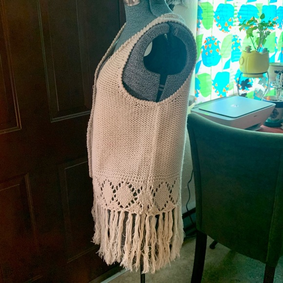 Size S L.A. Hearts boho fringe vest - Picture 2 of 7